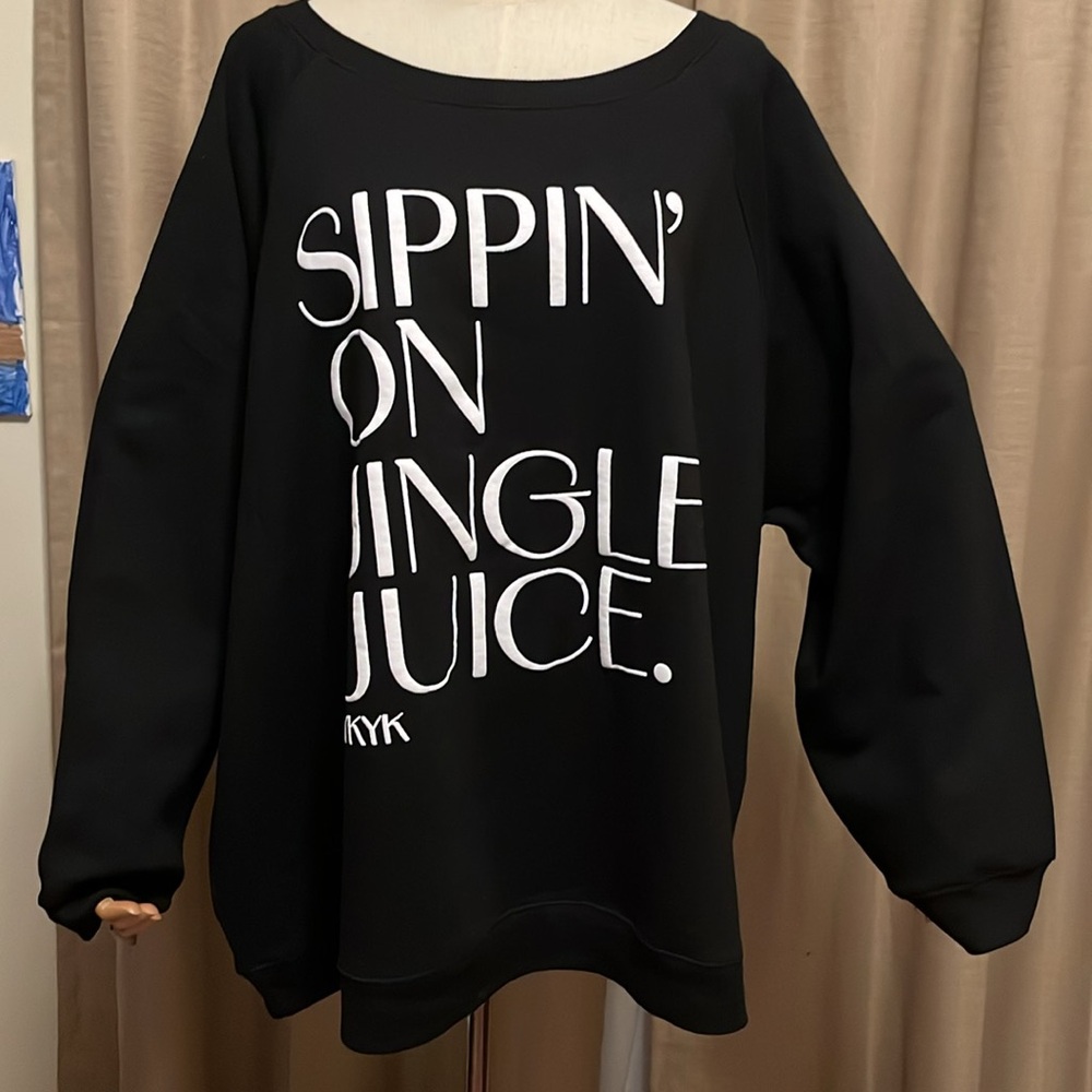 Wallflower Women’s 3X Black White Font Long Sleeve Crewneck Pullover Sweatshirt